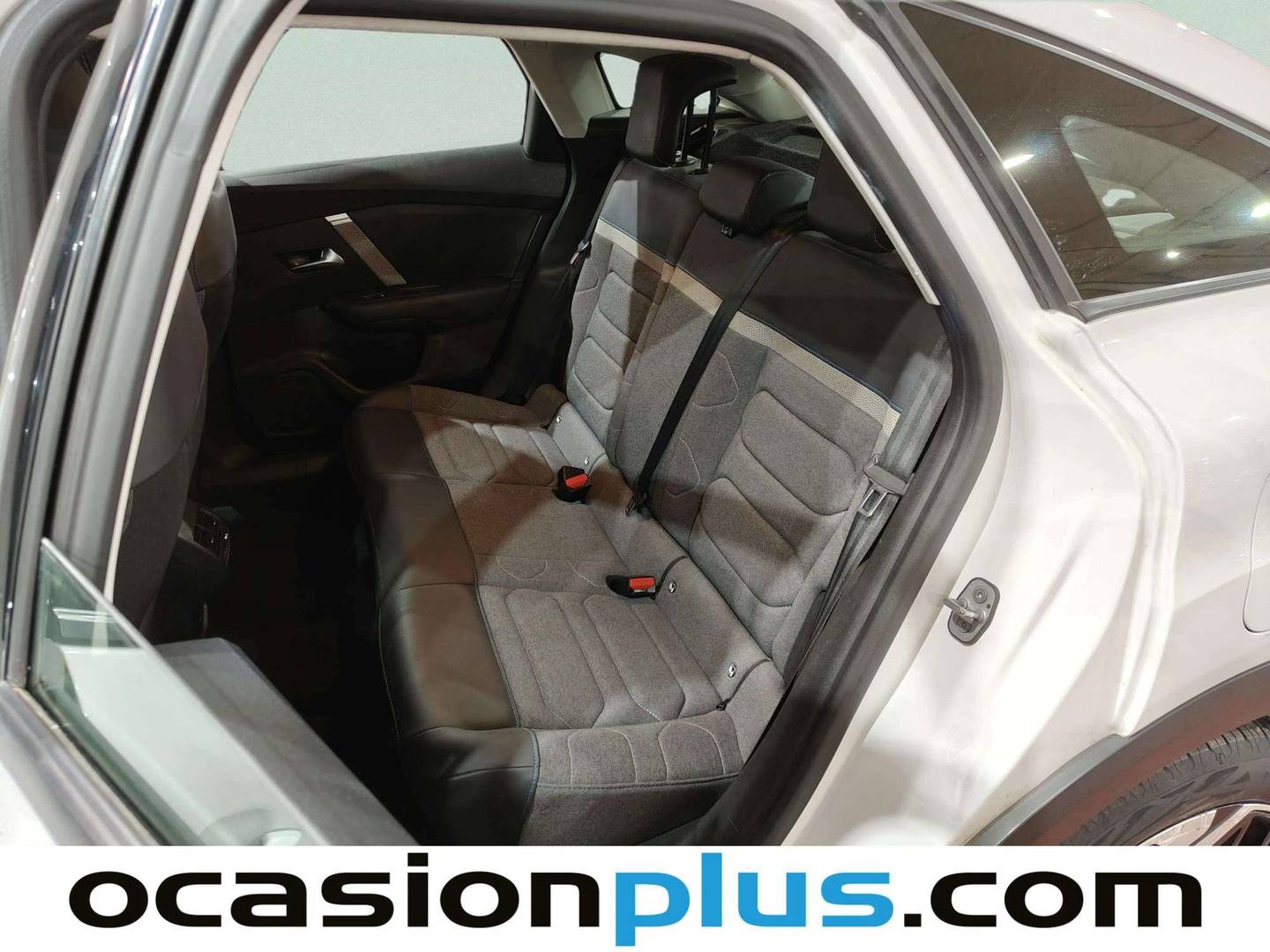 Foto Citroën C4 Citroen C4 PureTech 130 S&S 6v Feel Pack (130 CV)