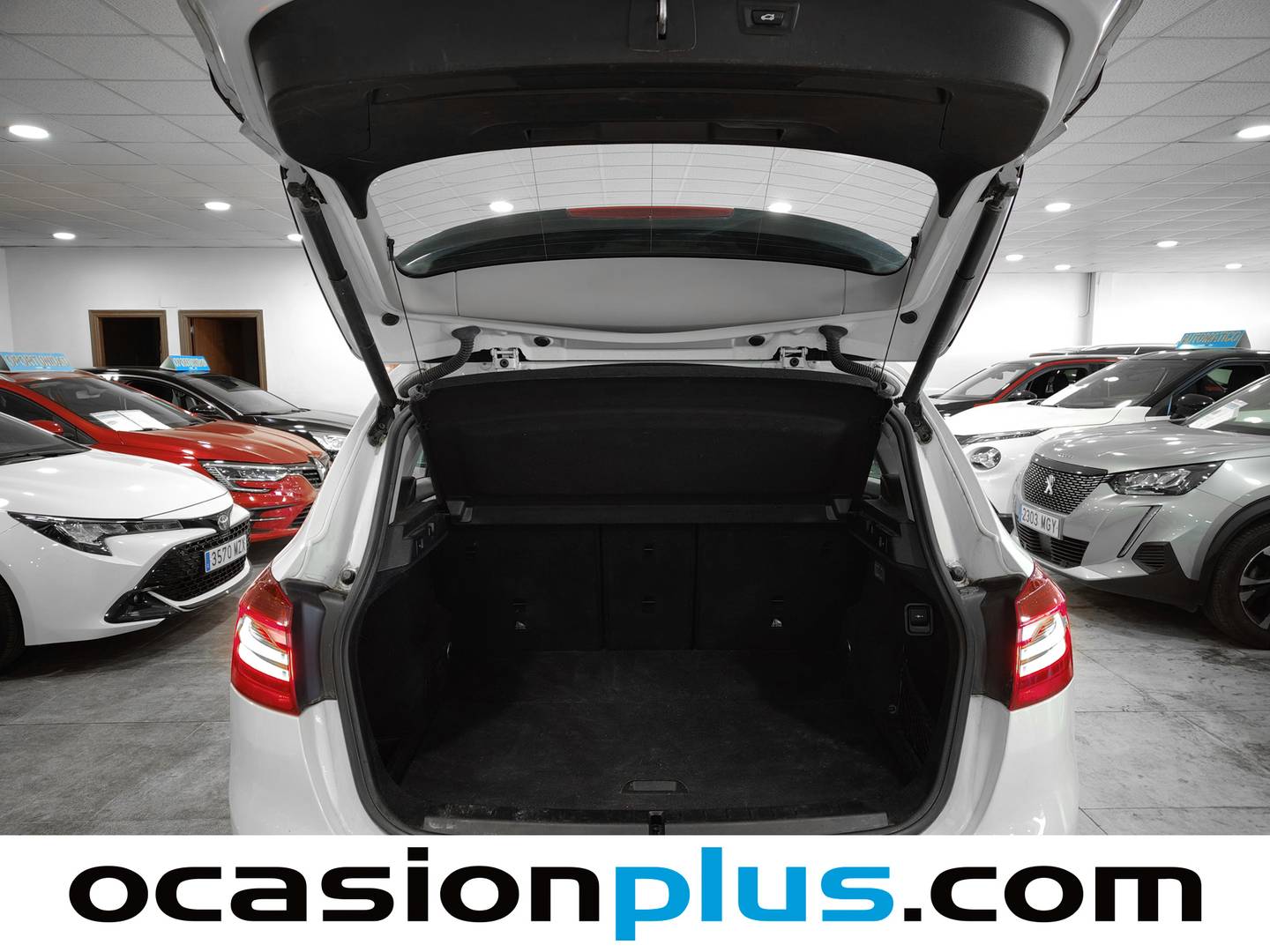 BMW Serie 2 Active Tourer BMW Serie 2 218d Active Tourer  (150 CV) 2016