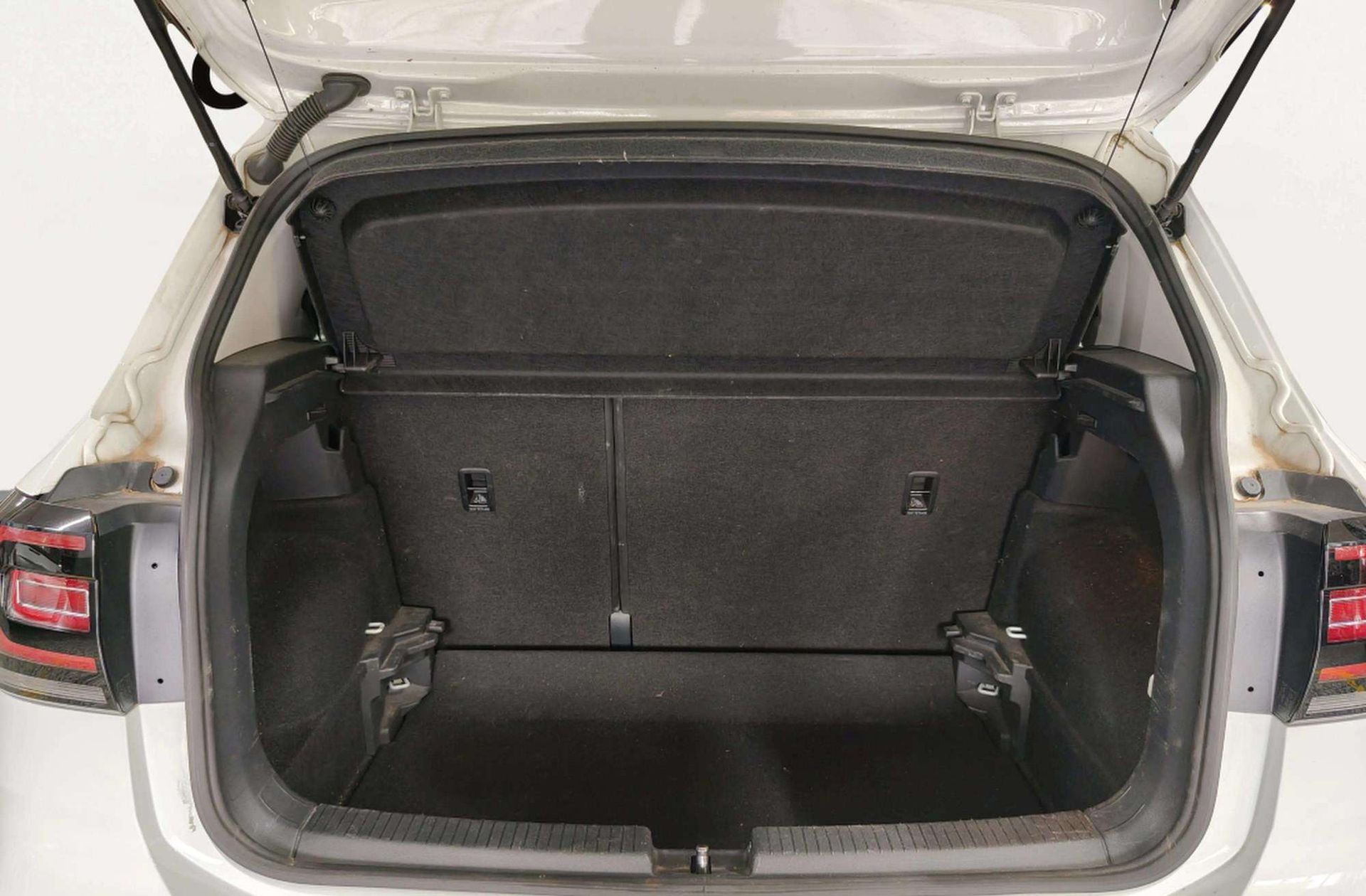 Volkswagen T-Cross Advance 1.0 TSI - foto 13