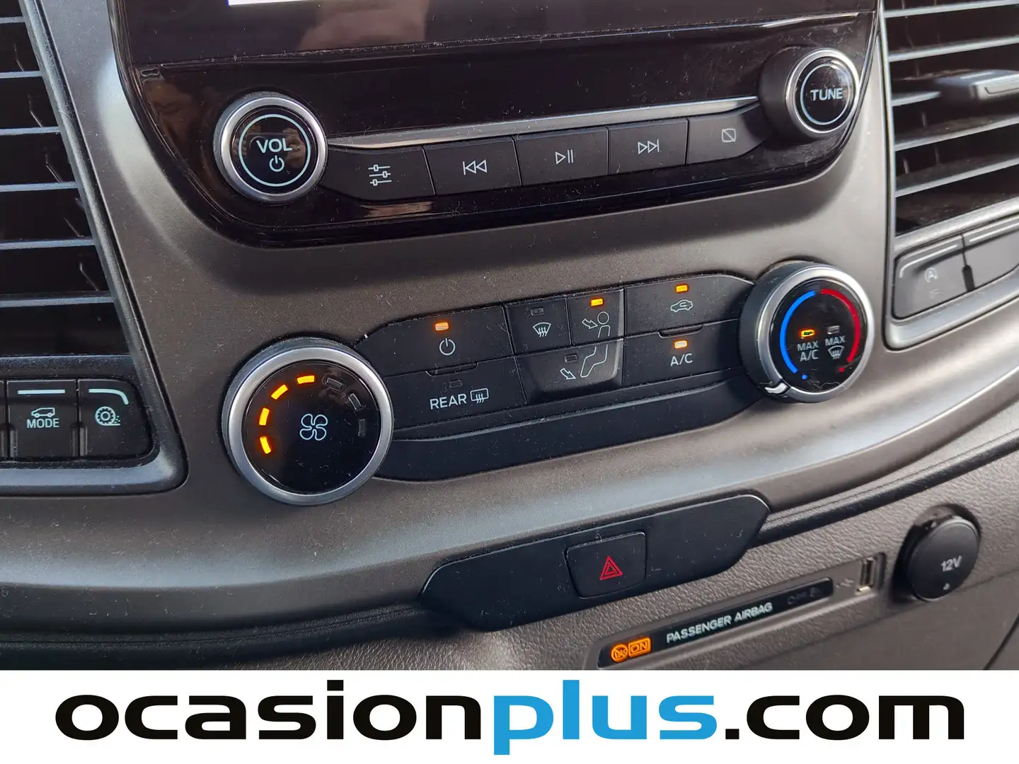 Foto Ford Transit Custom Ford Transit Custom Kombi 2.0 TDCI 320 L1 Trend (130 CV) 9 Plazas