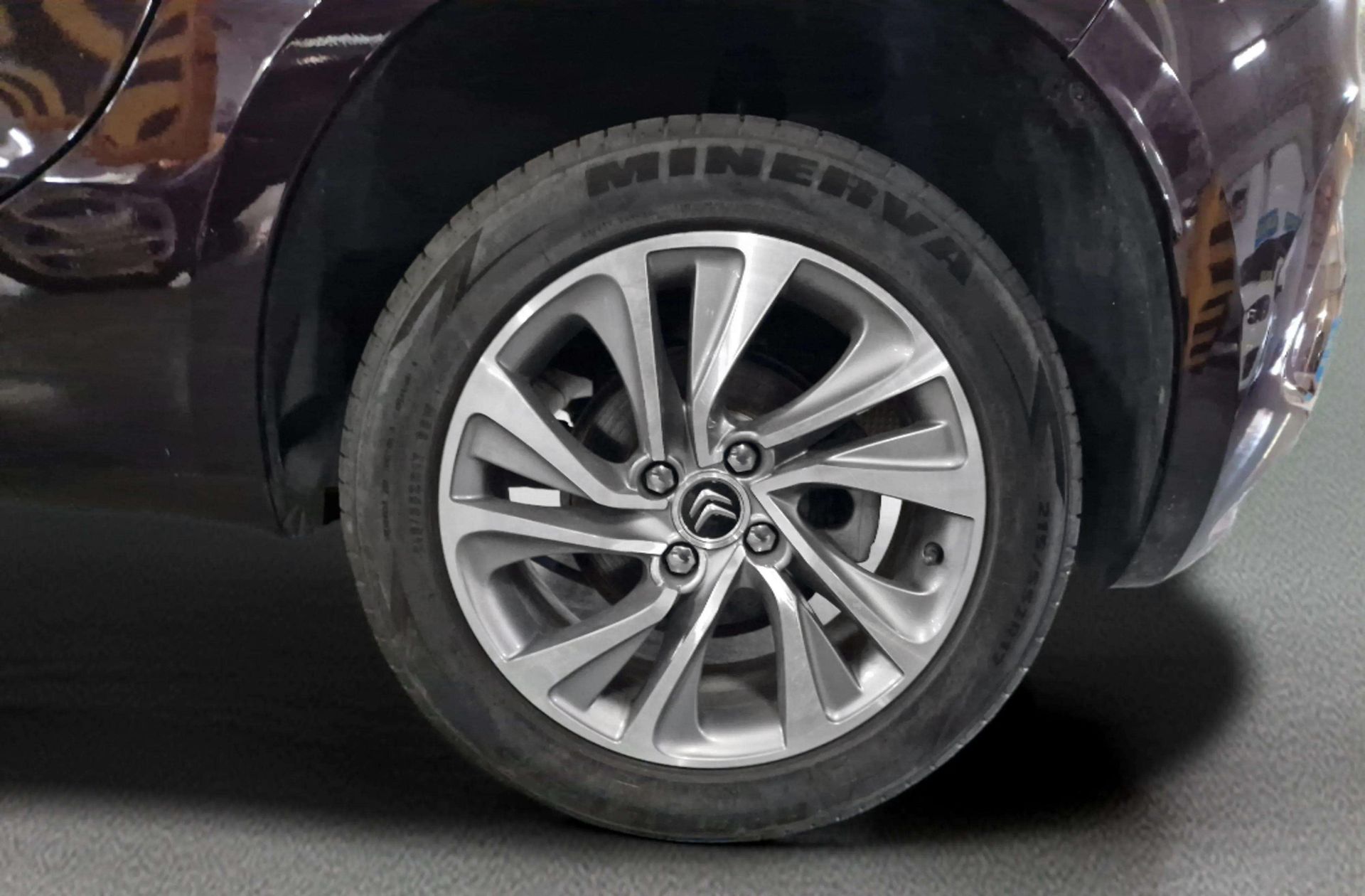 DS 4 PureTech 130 Design - foto 28
