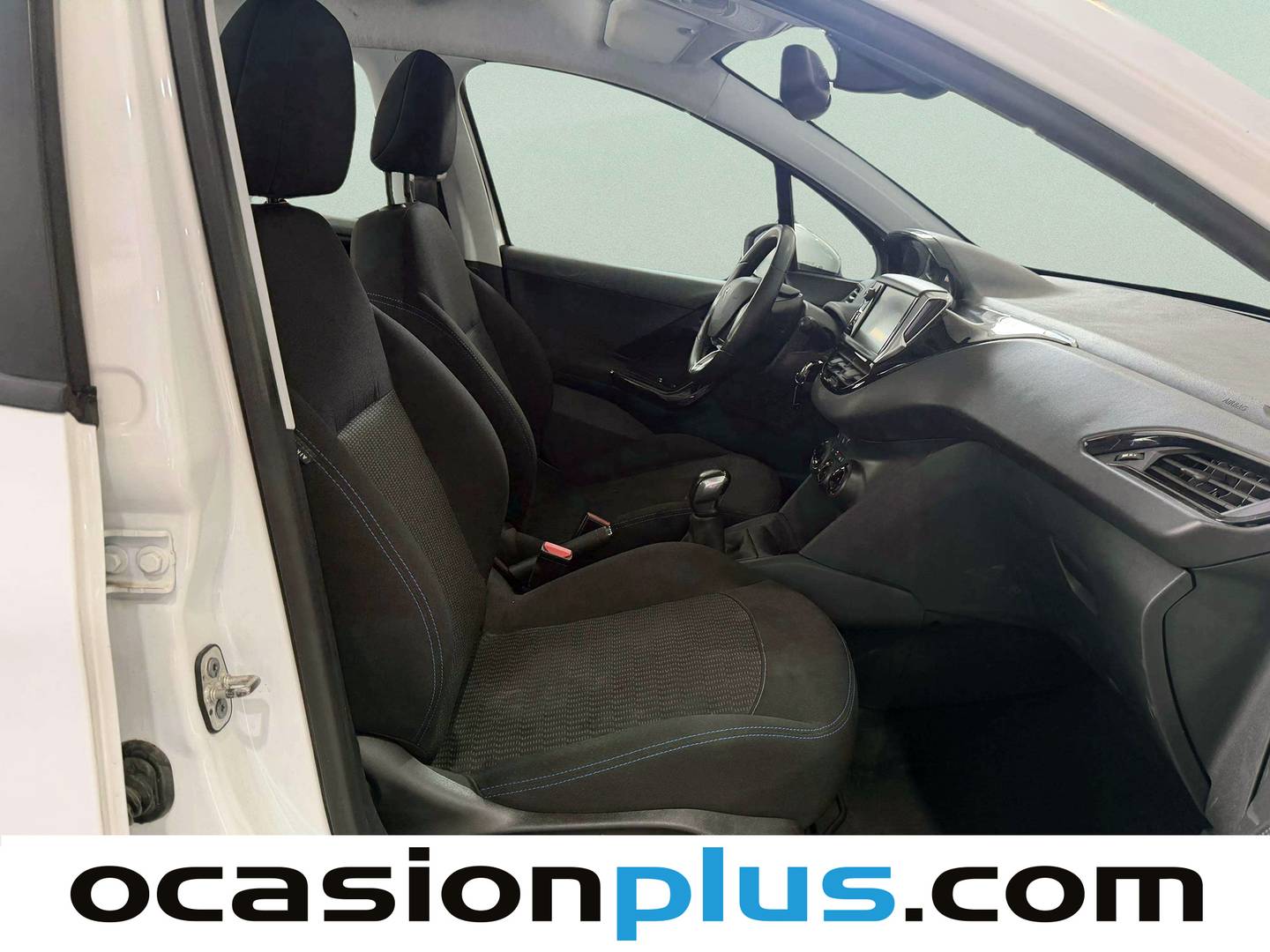 Peugeot 208 Peugeot 208 PureTech Signature (82 CV) km 0