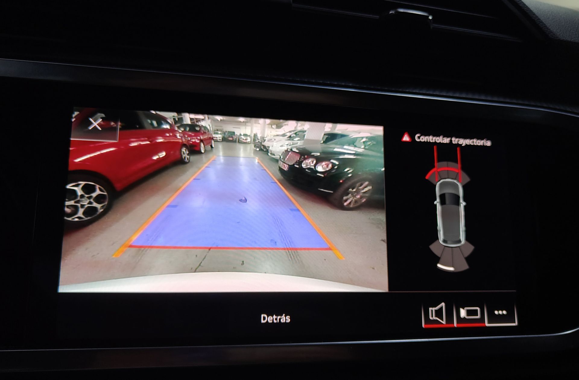 Audi Q3 S line 35 TDI S tronic - foto 9