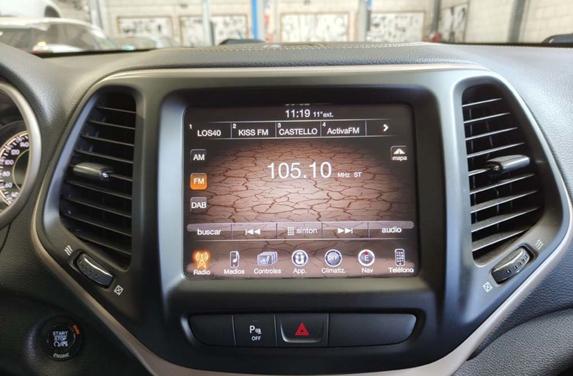 Jeep Cherokee 2.0 CRD Limited 4x2 - foto 36
