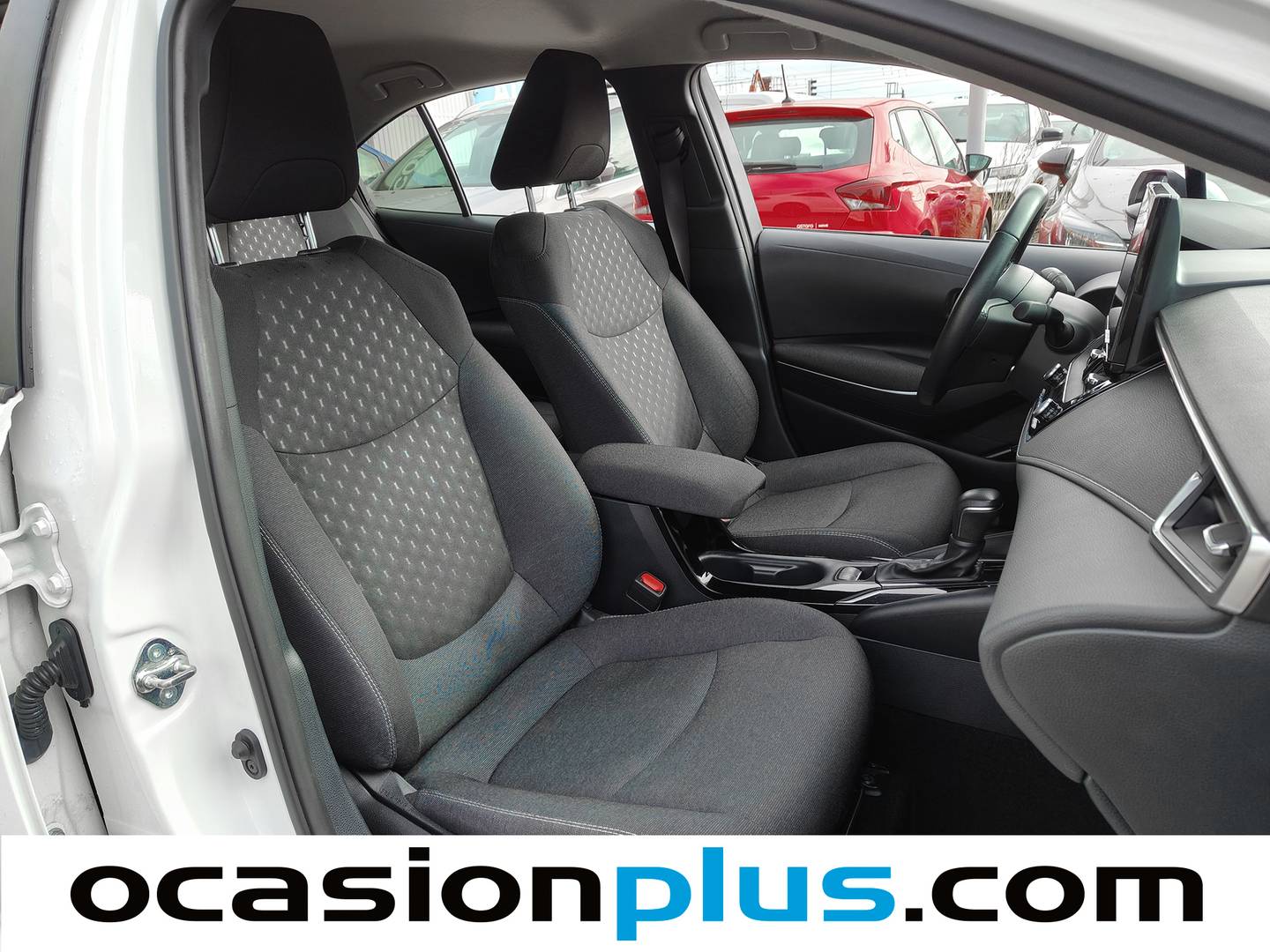 Foto Toyota Corolla Toyota Corolla 140H Style 103 kW (140 CV)