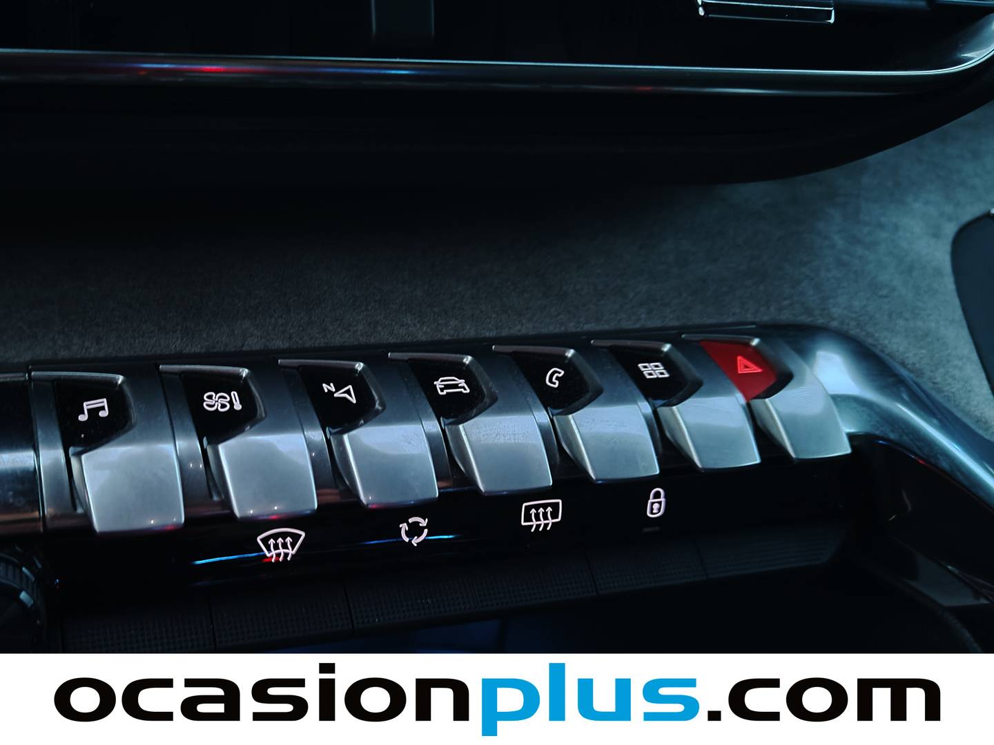 Foto Peugeot 3008 Peugeot 3008 PureTech 130 S&S GT EAT8 (130 CV)