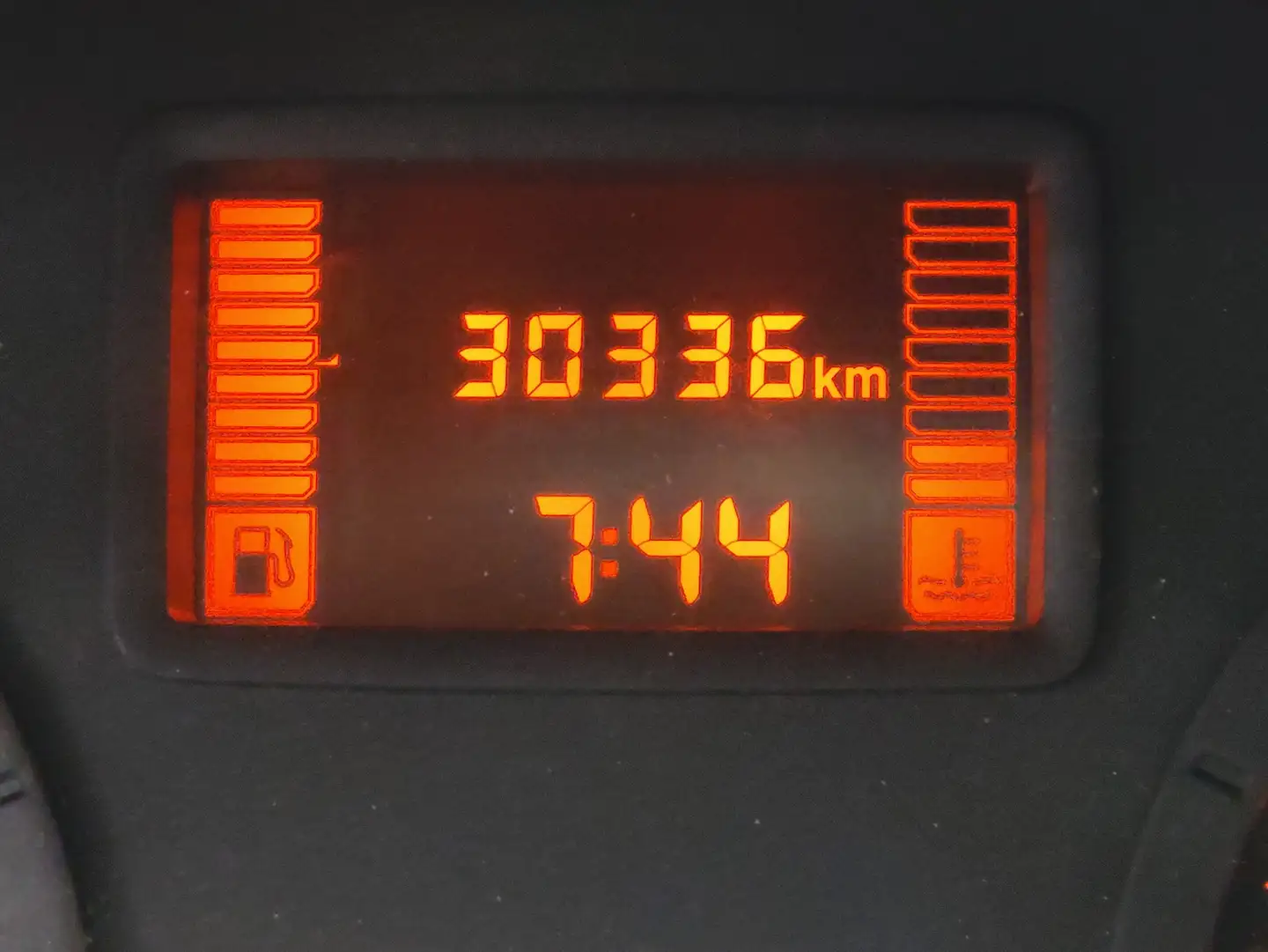 Foto Dacia Sandero Dacia Sandero 1.2 16v Base (75 CV)