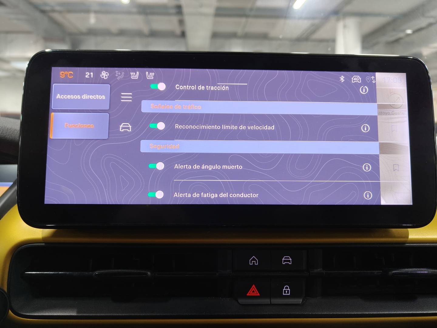 Foto Jeep Avenger Jeep Avenger 1.2 G Summit (100 CV)