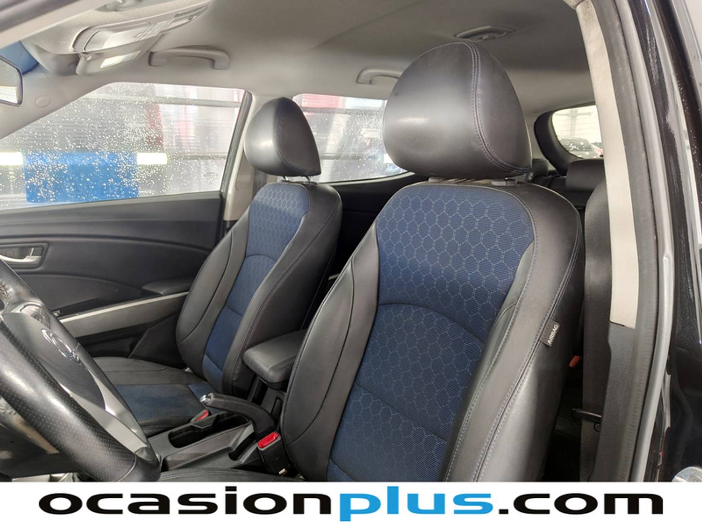 Foto SsangYong Tivoli Ssangyong Tivoli G16 Limited 4x2 (128 CV)