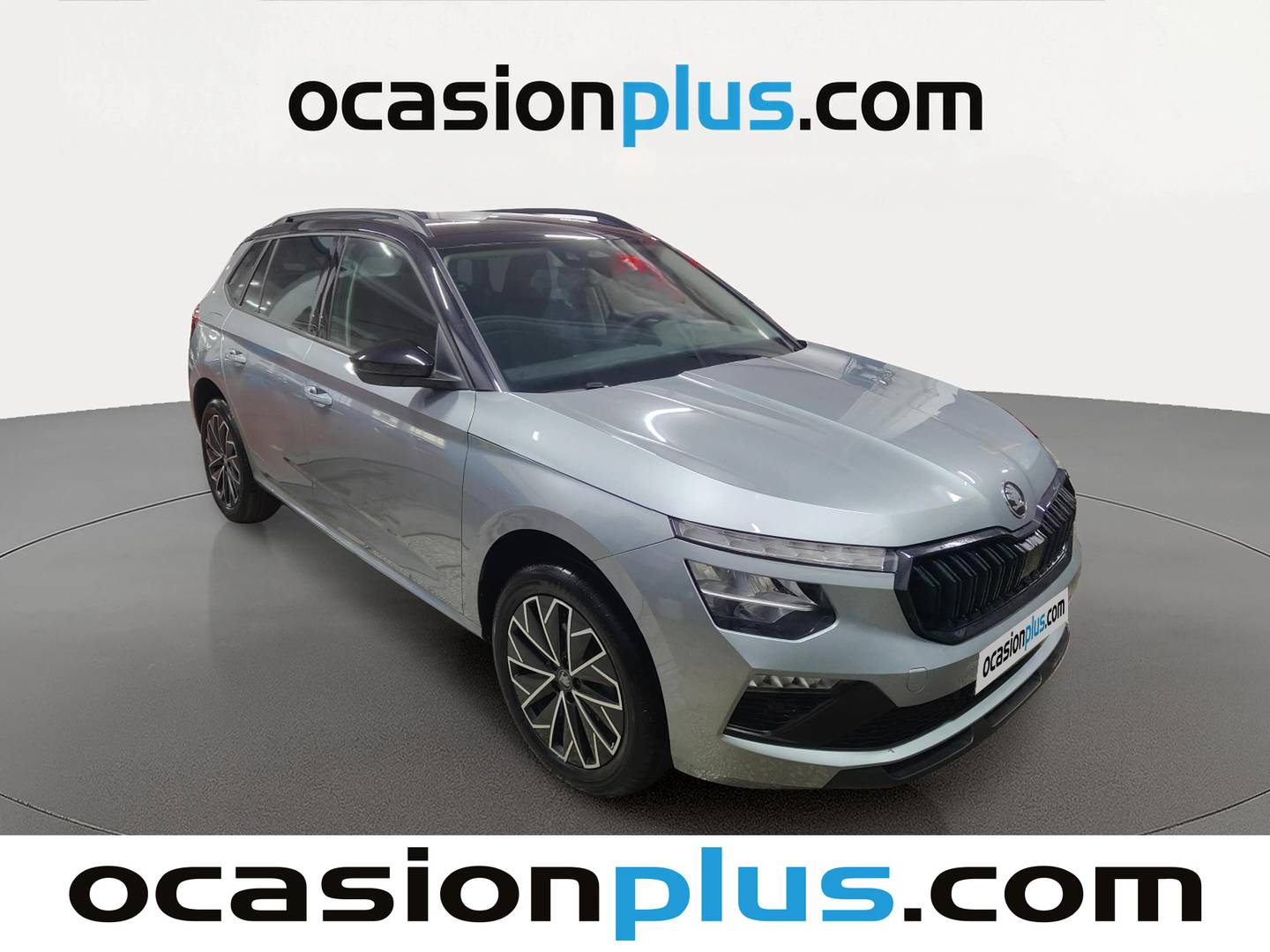 Foto delantera Skoda Kamiq Skoda Kamiq 1.0 TSI Selection DSG (115 CV) derecha