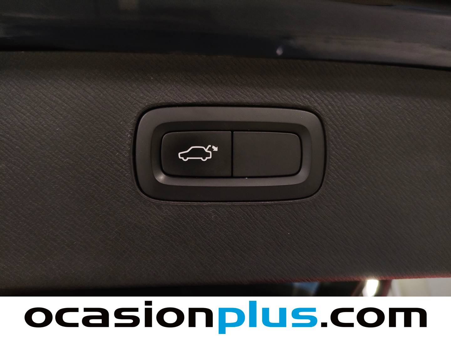 Paquetes del Volvo XC90 Volvo XC90 D5 Momentum AWD Auto (235 CV) 7 Plazas