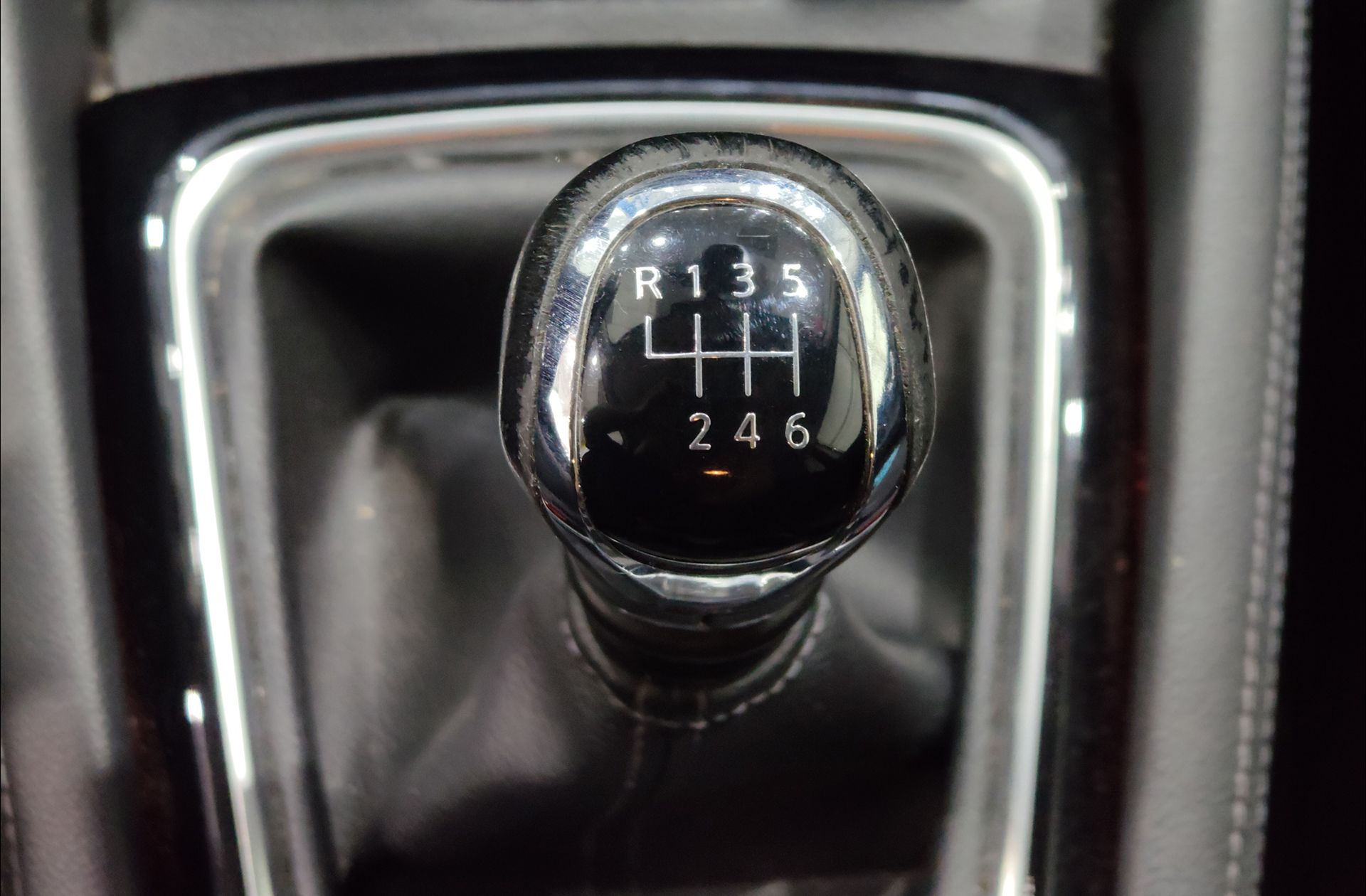 Nissan Qashqai DIG-T 140 N-Connecta - foto 5