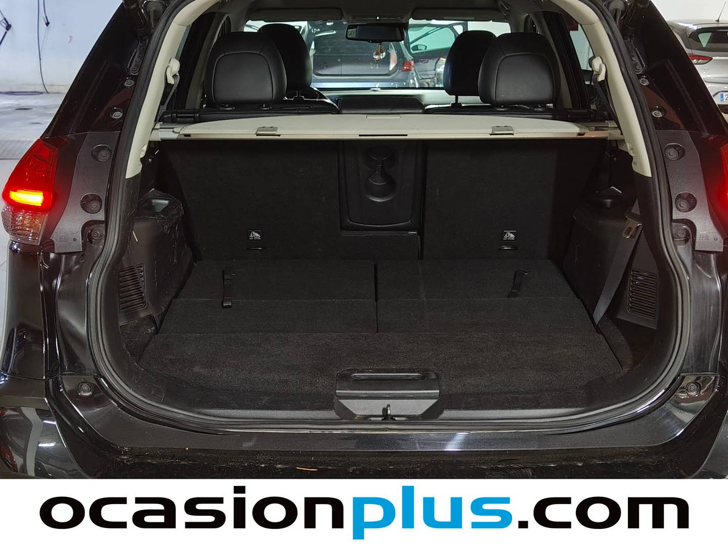 Fotos maletero Nissan X-TRAIL Nissan X-Trail DIG-T Tekna 7 Plazas (163 CV)