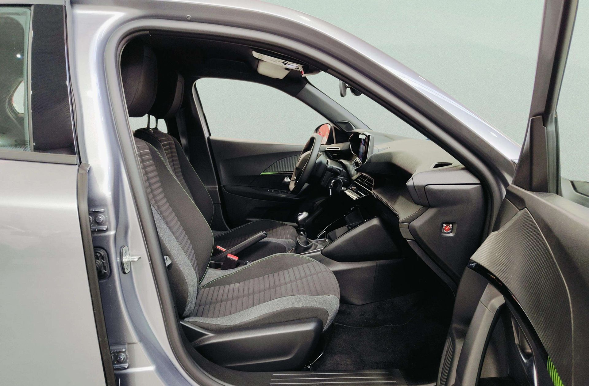 Peugeot 2008 PureTech 100 Active - foto 19