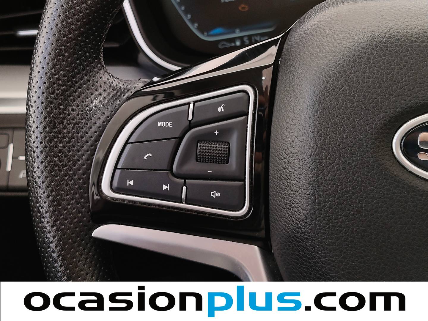 Foto SWM G01 SWM G01 1.5T Luxury (131 CV)