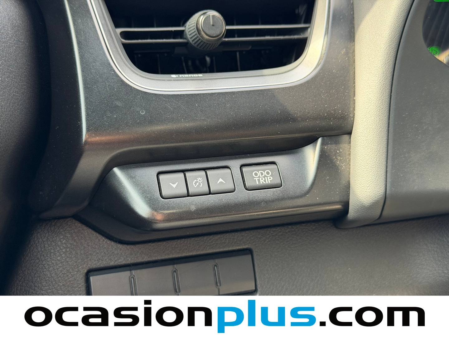 Lexus UX Lexus UX 250h Business Navigation 2WD (184 CV) seminuevo