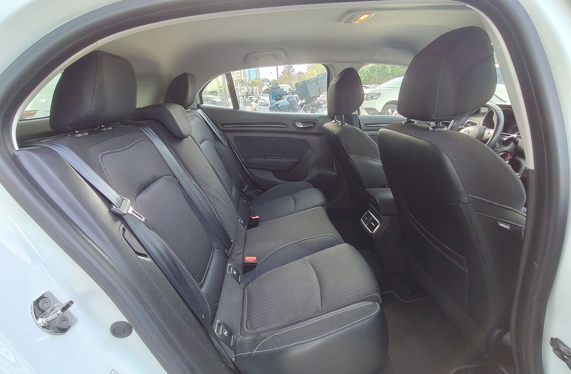 Renault Mégane Intens Energy dCi - foto 14