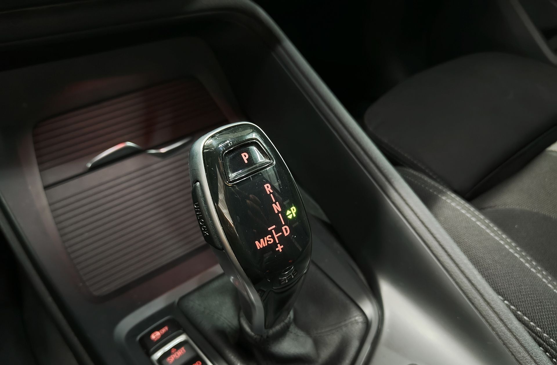 BMW X1 xDrive18d - foto 5