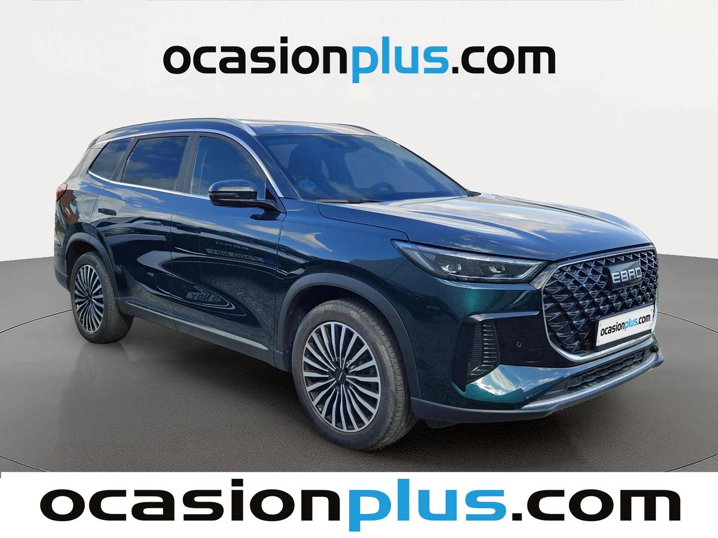 Foto delantera EBRO S800 EBRO S800 1.6 TGDI Luxury DCT (147 CV) 7 Plazas derecha