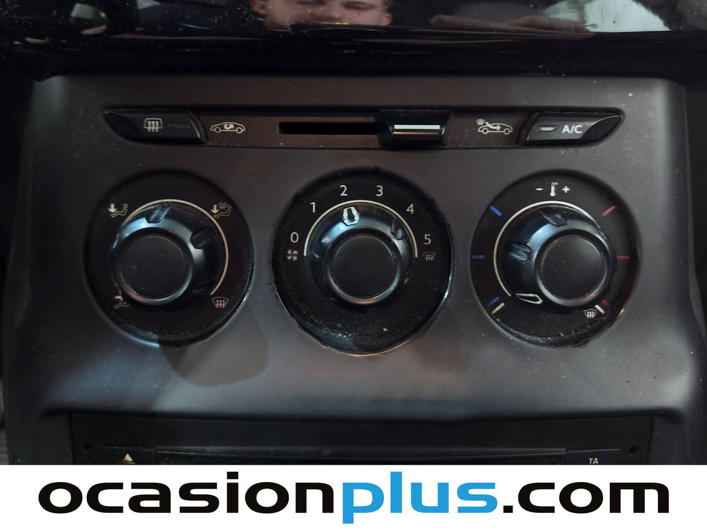 Equipamiento del Citroën C3 Citroën C3 PureTech 68 Tonic (68 CV)