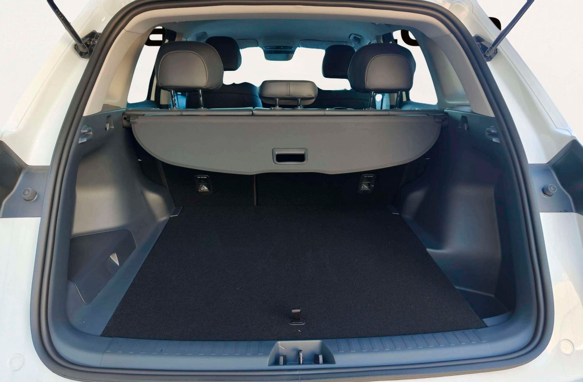 Geely Starray EM-i 1.5 PHEV Pro - foto 17
