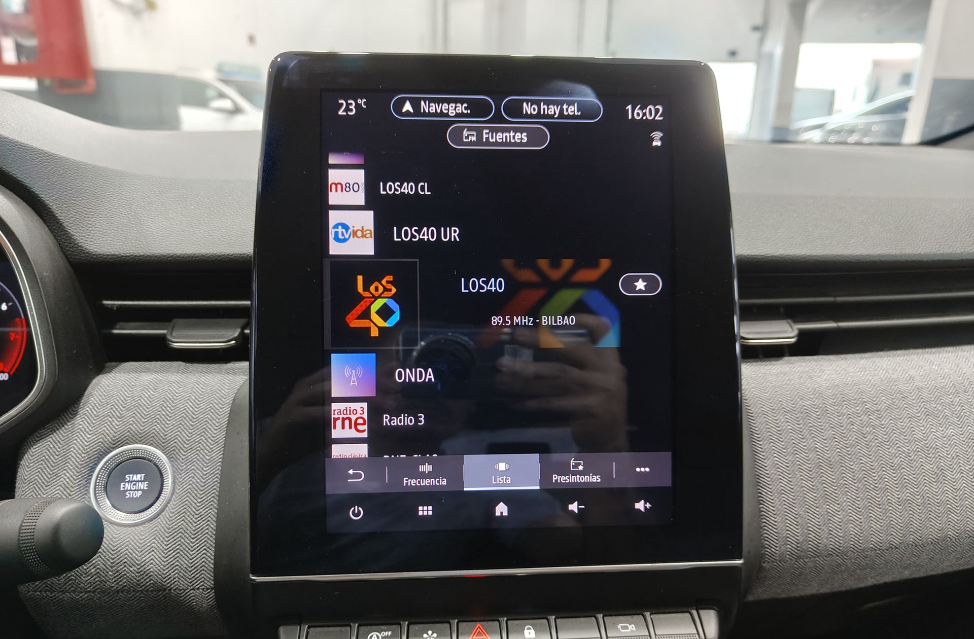 Renault Clio Techno TCe - foto 31
