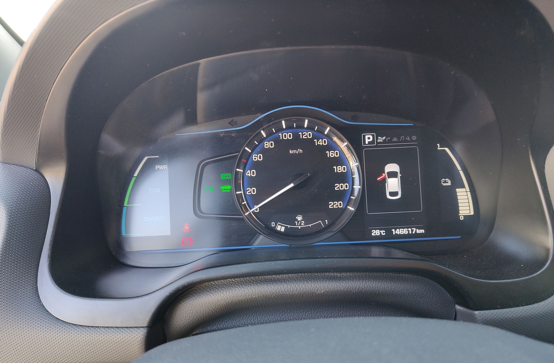 Hyundai Ioniq 1.6 GDI HEV Klass DCT - foto 22