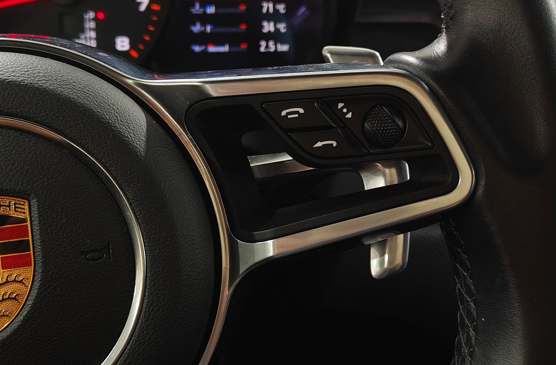 Porsche Macan - foto 35