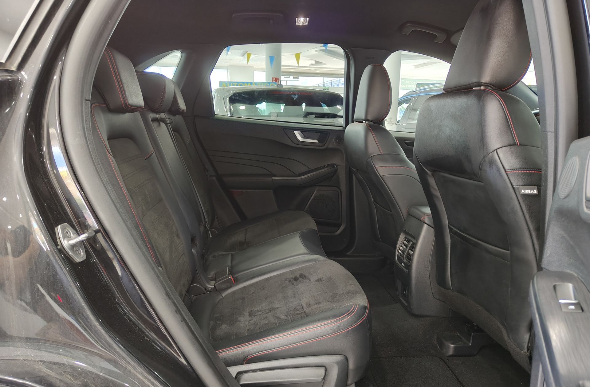 Ford Kuga 2.5 Duratec PHEV ST-Line X - foto 15