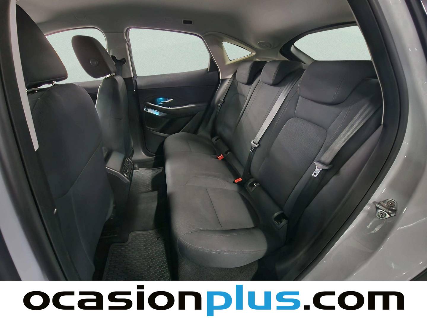 Foto asientos traseros Jaguar E-Pace Jaguar E-PACE 2.0D 4WD Auto (150 CV)