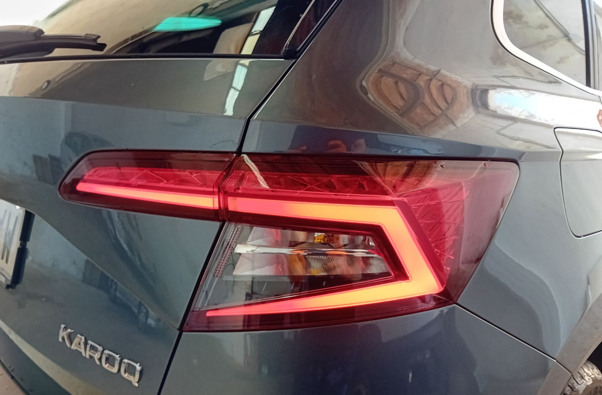 Škoda Karoq 1.0 TSI Like - foto 17