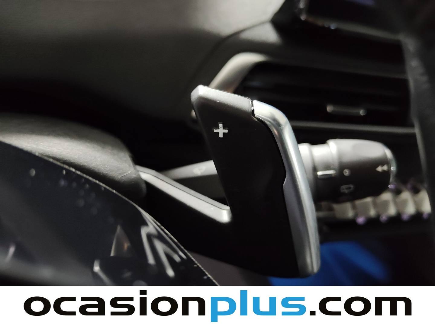 Foto Peugeot 3008 Hybrid Peugeot 3008 Hybrid 300 Allure Pack e-EAT8 (300 CV)