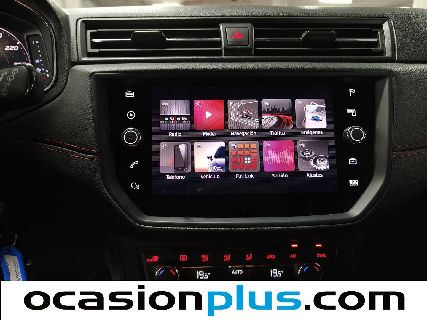 Extras y acabados del Seat Ibiza Seat Ibiza 1.0 TSI FR Plus (115 CV)