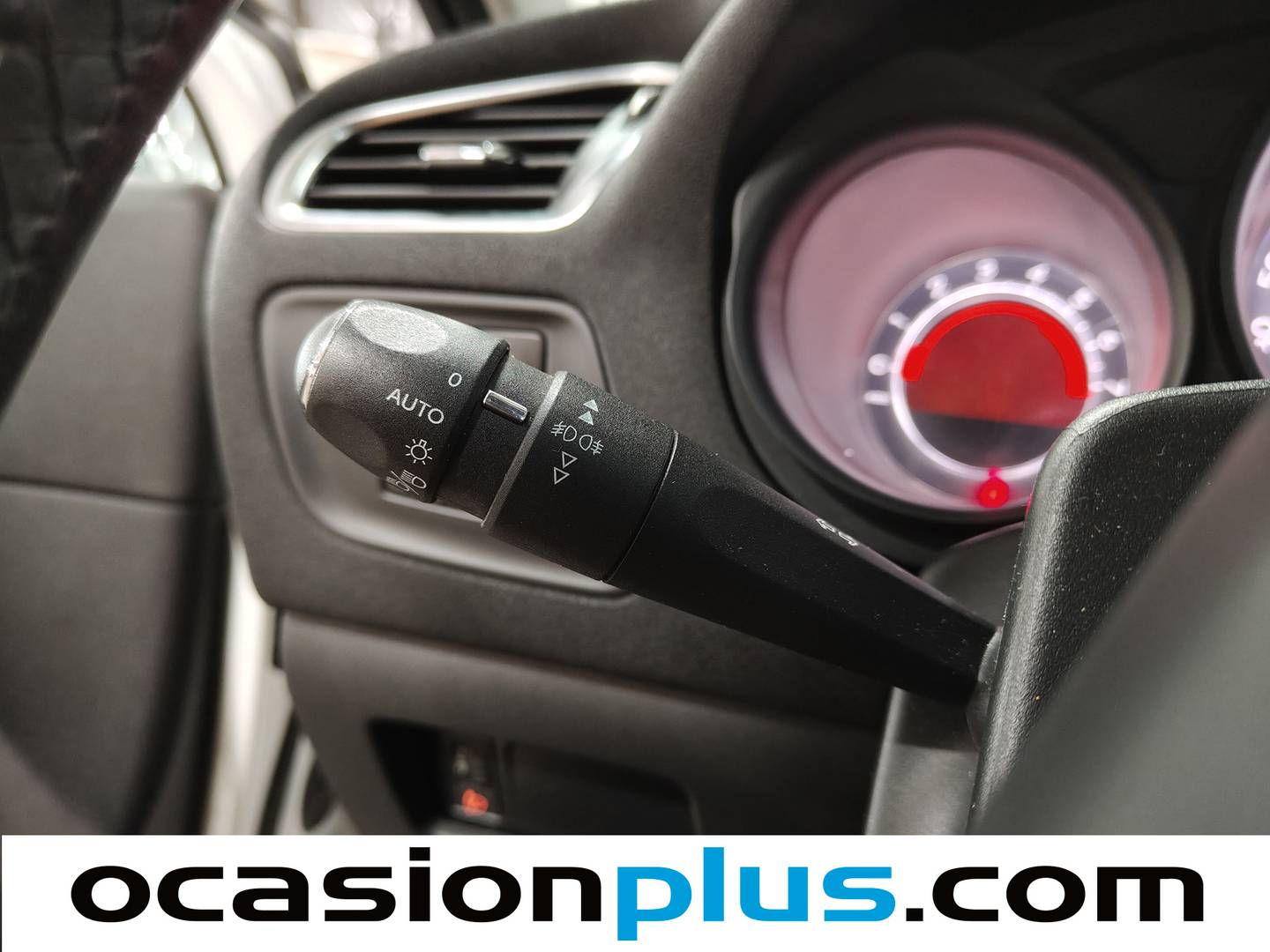 Citroën C4 Citroën C4 1.6 e-HDI Collection (114 CV) seminuevo