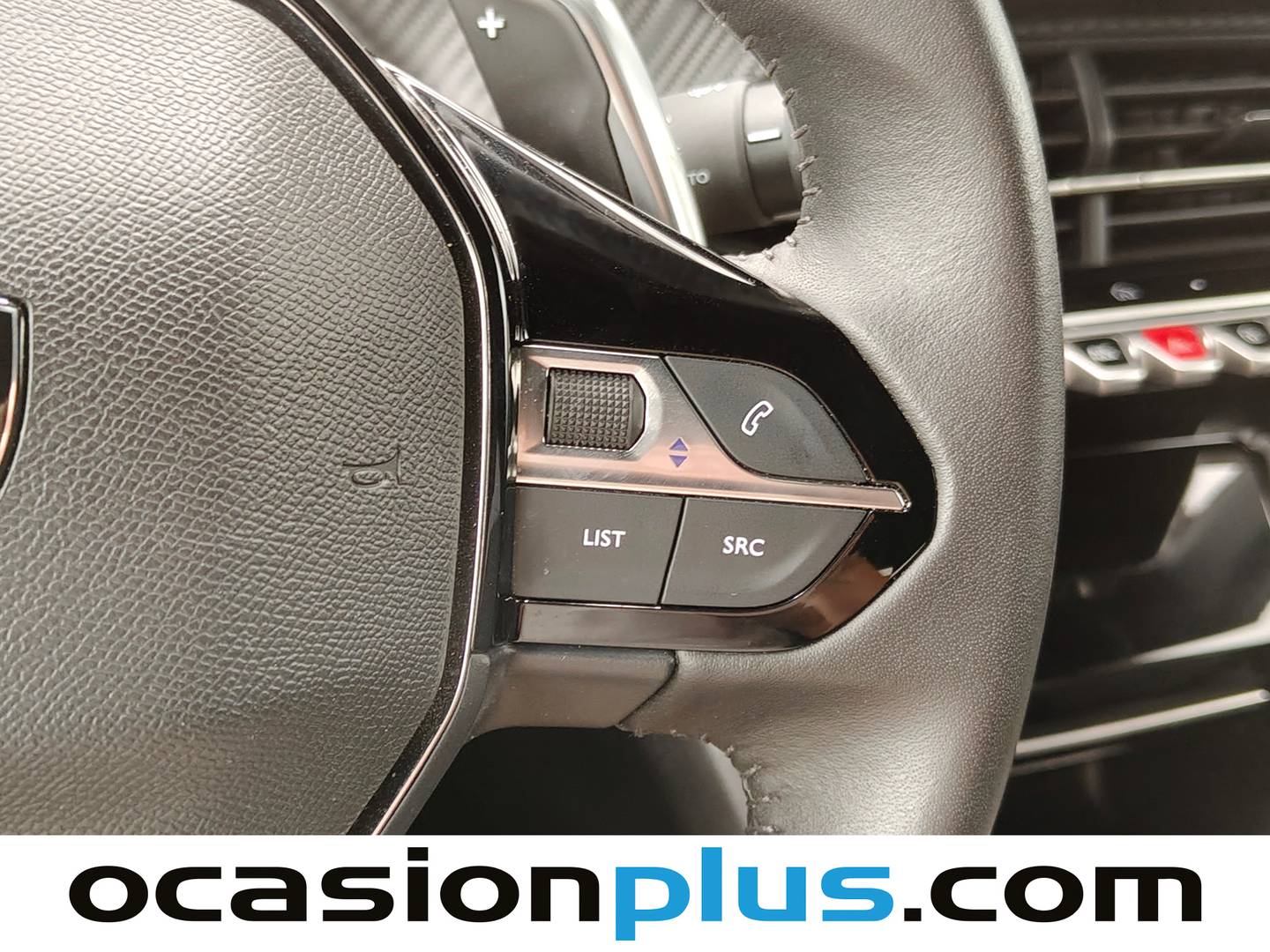 Peugeot 2008 Peugeot 2008 Allure Hybrid eDCS6 (145 CV) km 0
