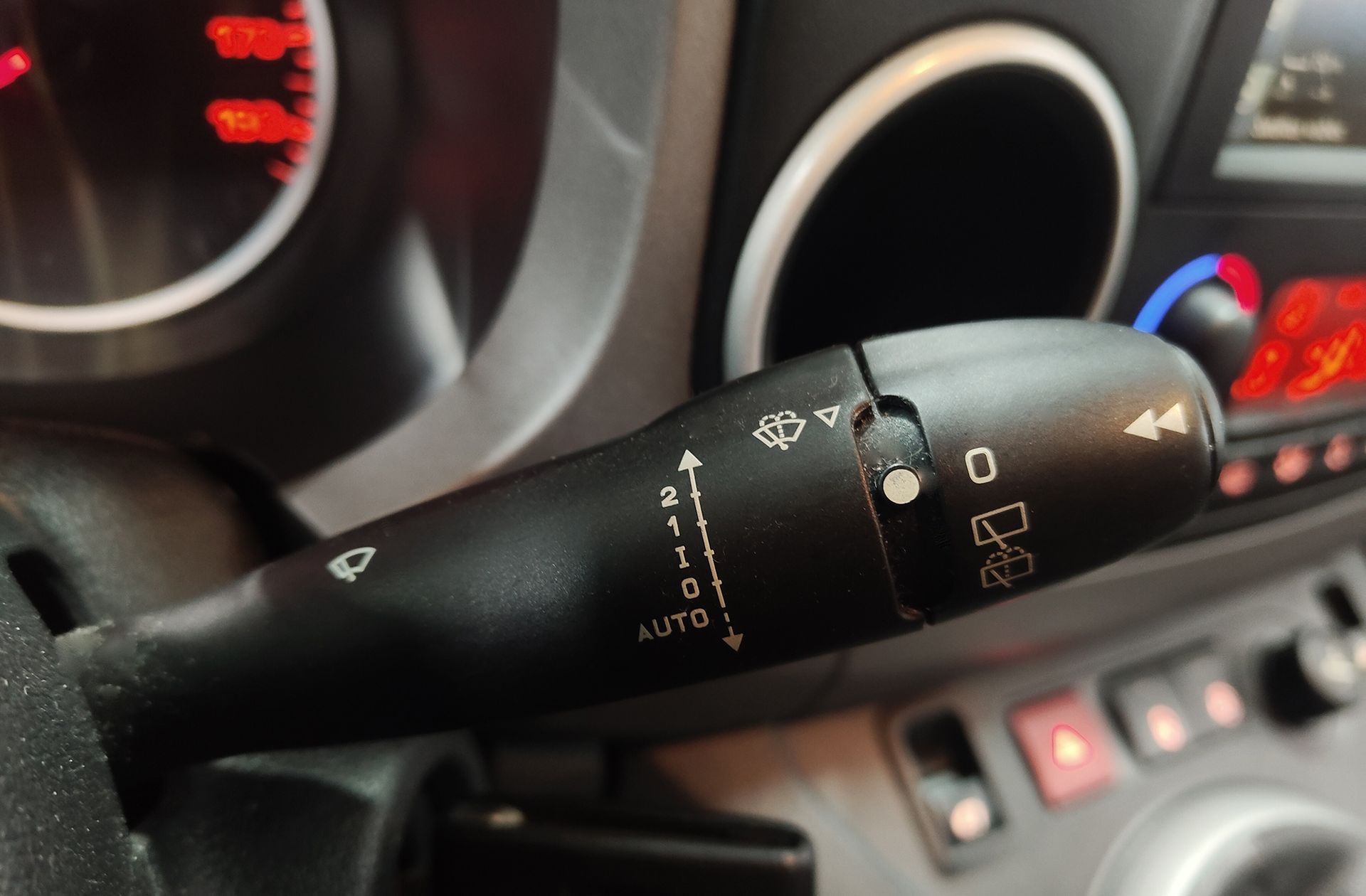 Peugeot Partner Tepee Combi 1.2 PureTech Outdoor - foto 40