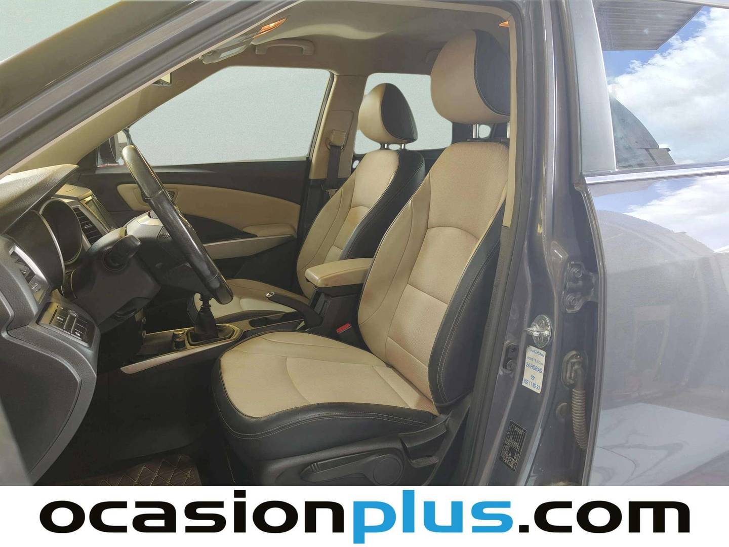 Foto asientos delanteros SsangYong Tivoli SsangYong Tivoli D16T Limited 4x2 (115 CV)