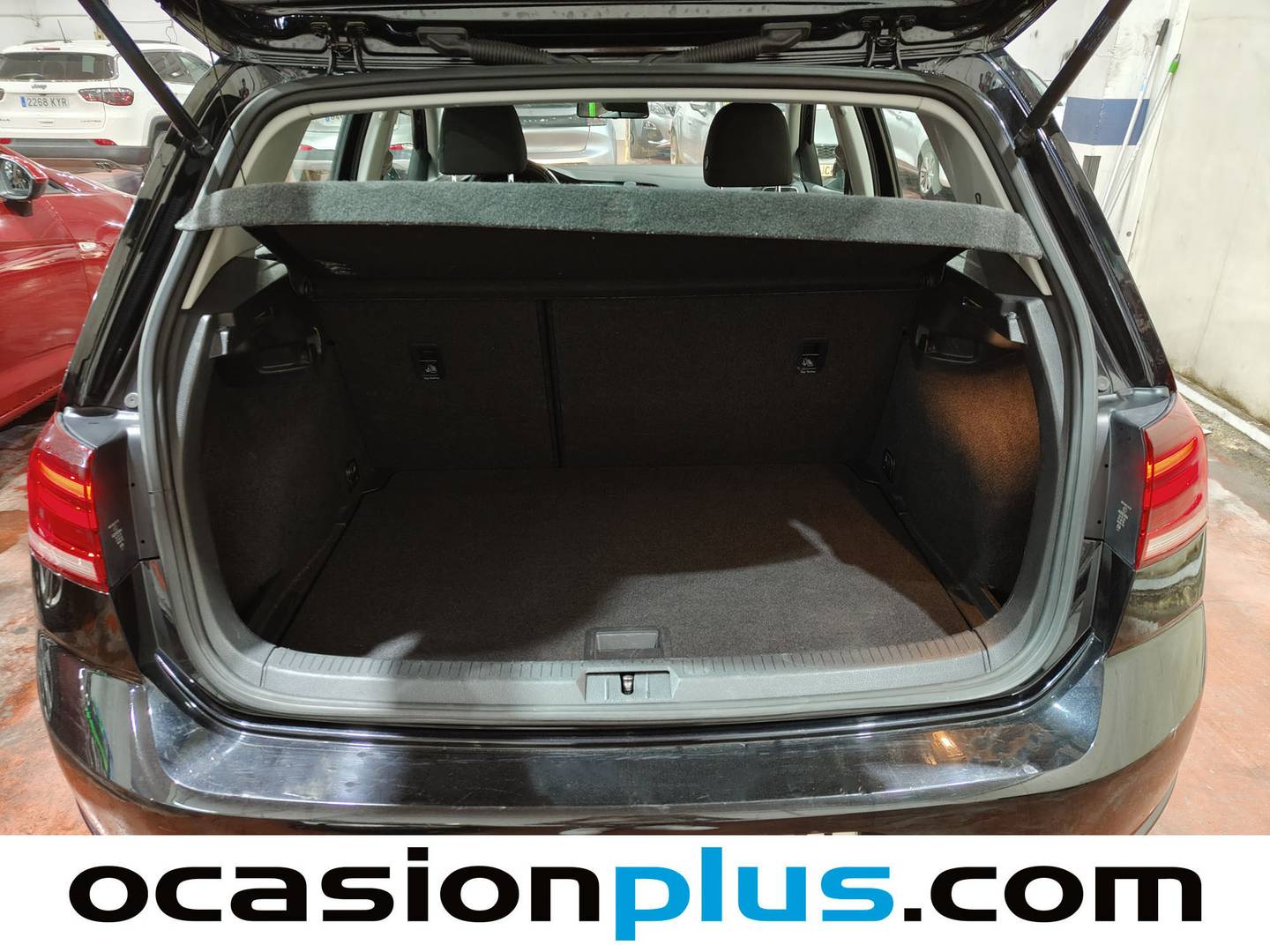 Fotos maletero Volkswagen Golf Volkswagen Golf Business 1.0 TSI (110 CV)