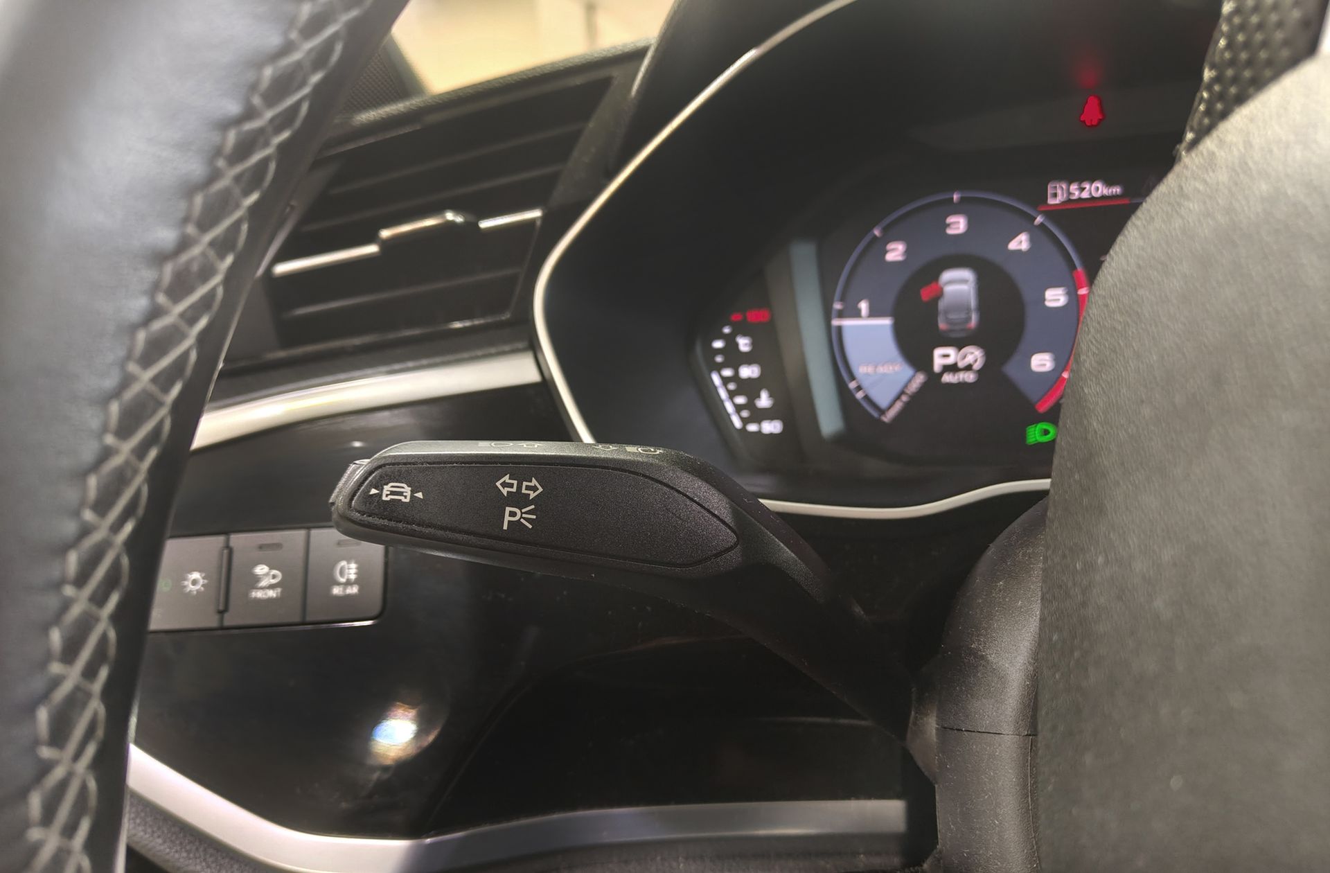 Audi Q3 S line 35 TDI S tronic - foto 27