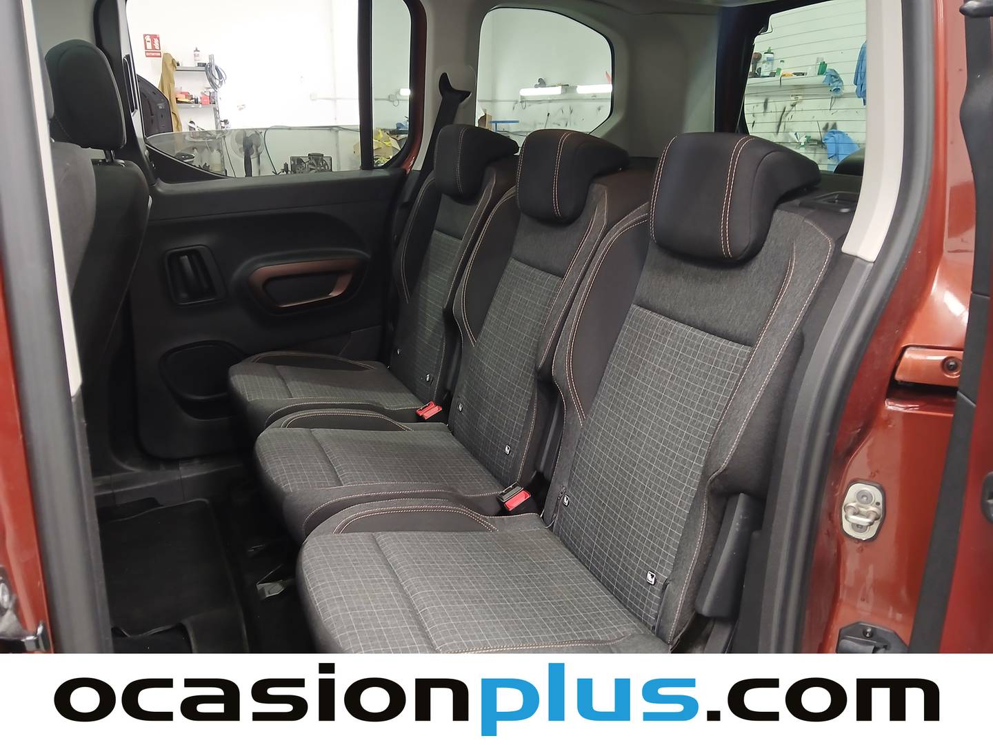 Foto asientos traseros Peugeot Rifter Peugeot Rifter PureTech 110 GT Line Standard (110 CV)