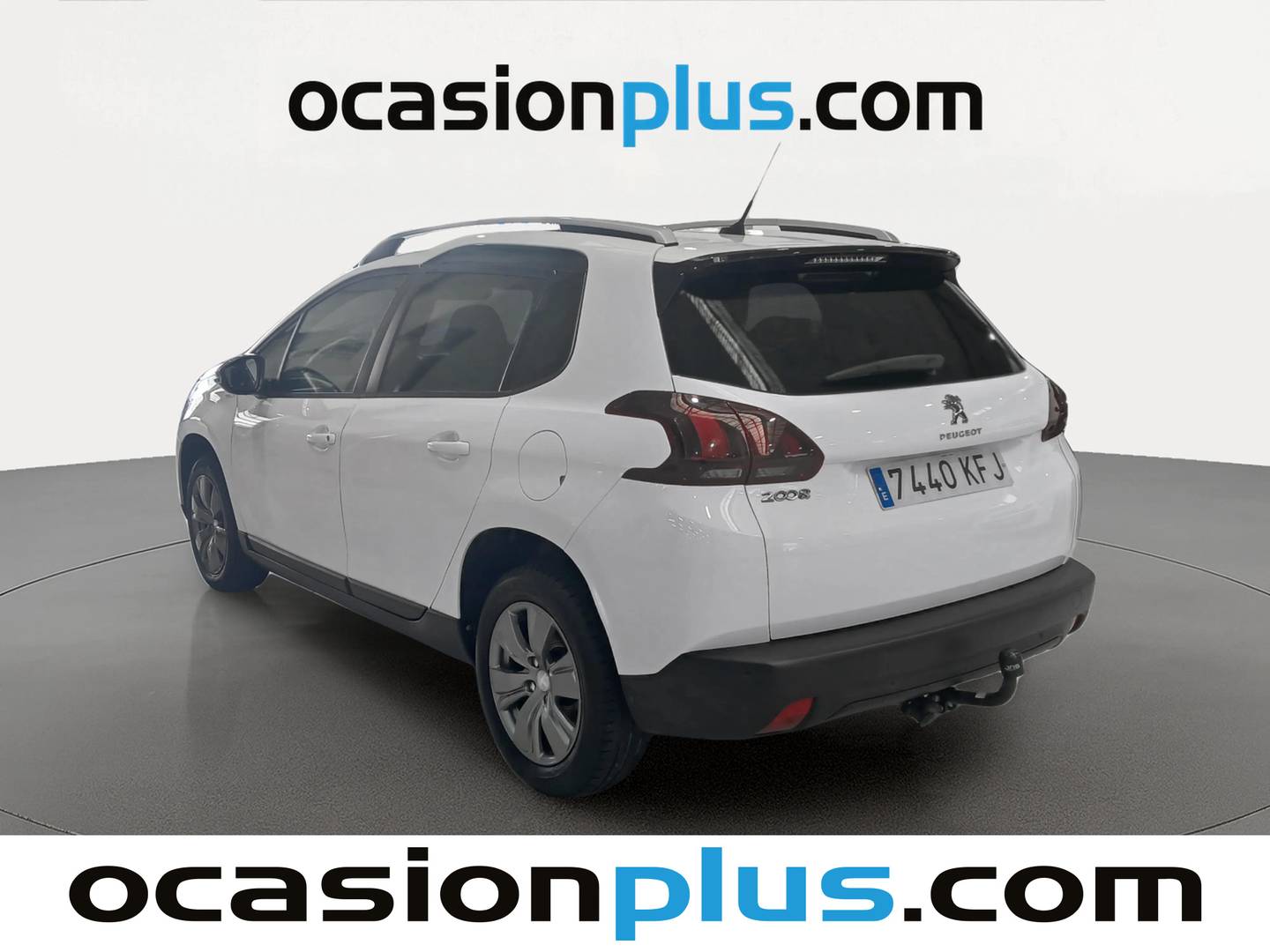 Foto trasera Peugeot 2008 Peugeot 2008 BlueHDi 100 Style (100 CV) izquierda