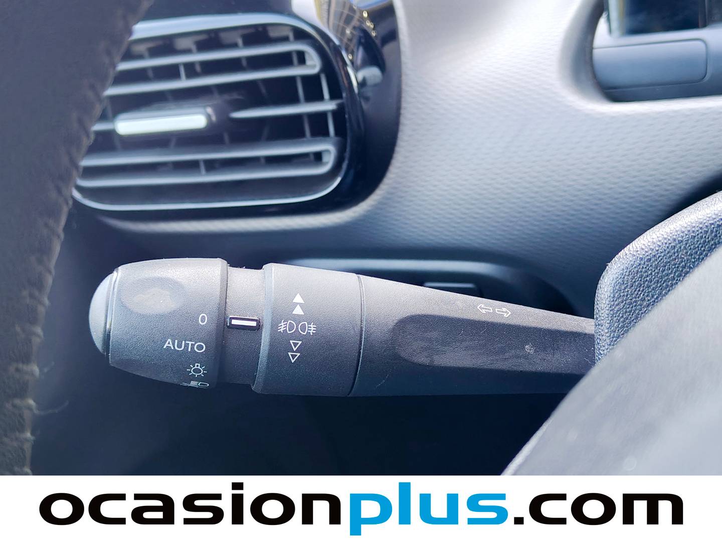 Citroën C4 Cactus Citroen C4 Cactus BlueHDi 100 Shine (100 CV) seminuevo