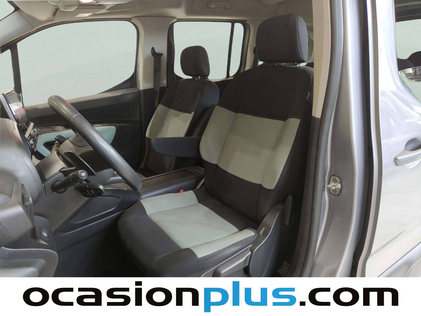 Foto asientos traseros Citroën Berlingo Citroen Berlingo BlueHDi 130 S&S Talla XL Shine EAT8 (130 CV) 7 Plazas