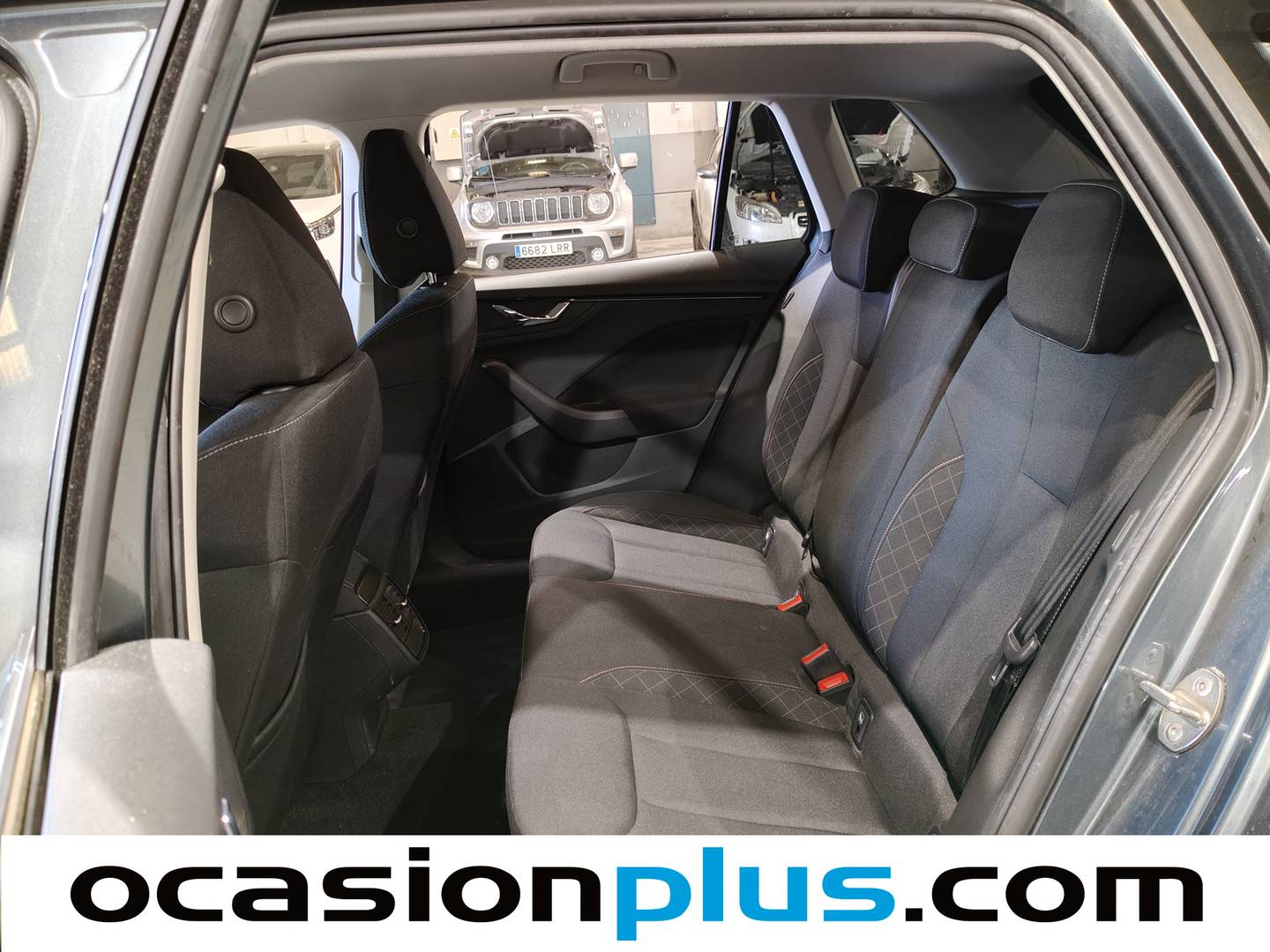 Foto asientos traseros Skoda Kamiq Skoda Kamiq 1.5 TSI Ambition (150 CV)