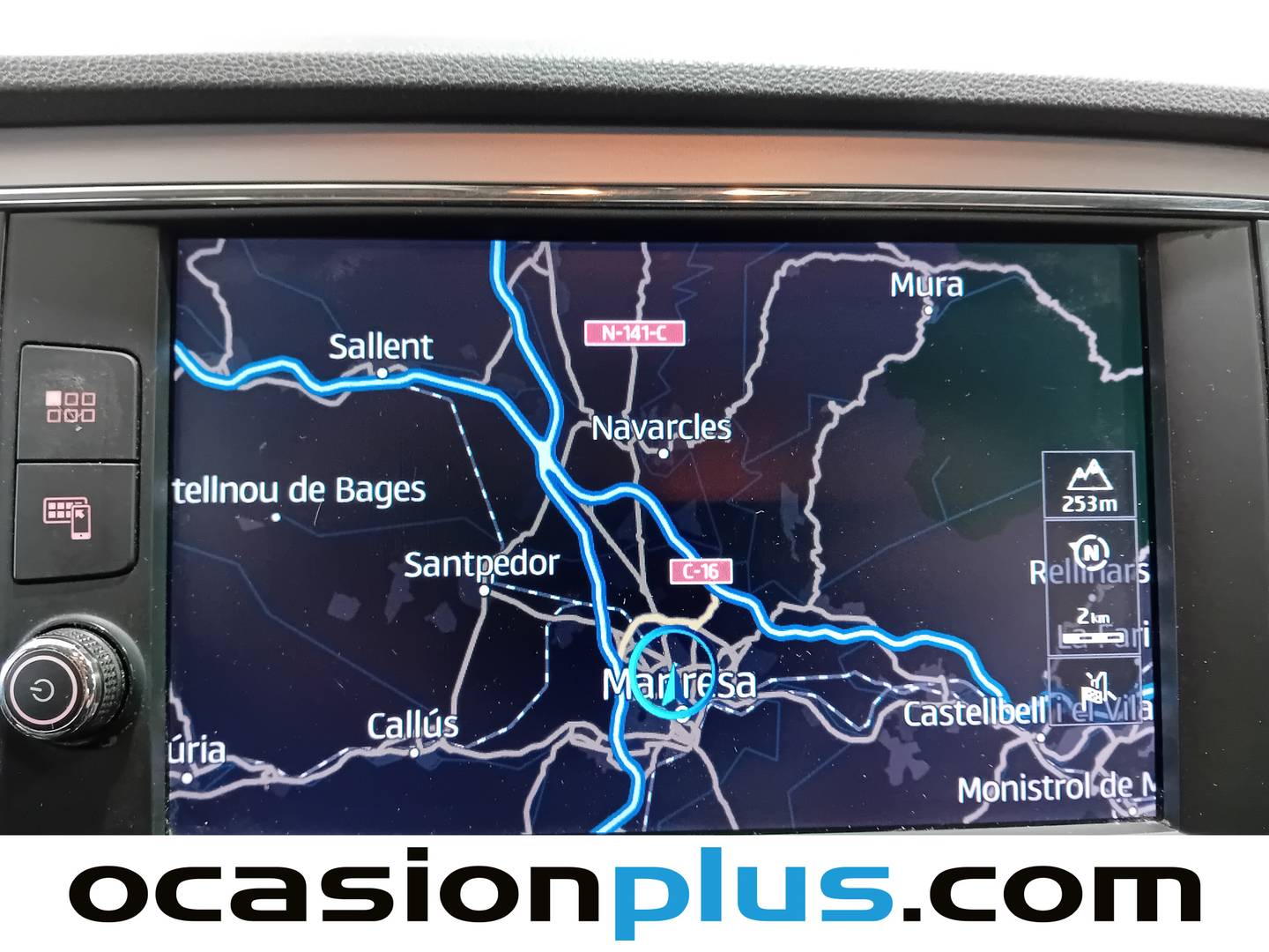 Extras y acabados del Seat León Seat León 1.4 TSI Style Visio Nav (125 CV)