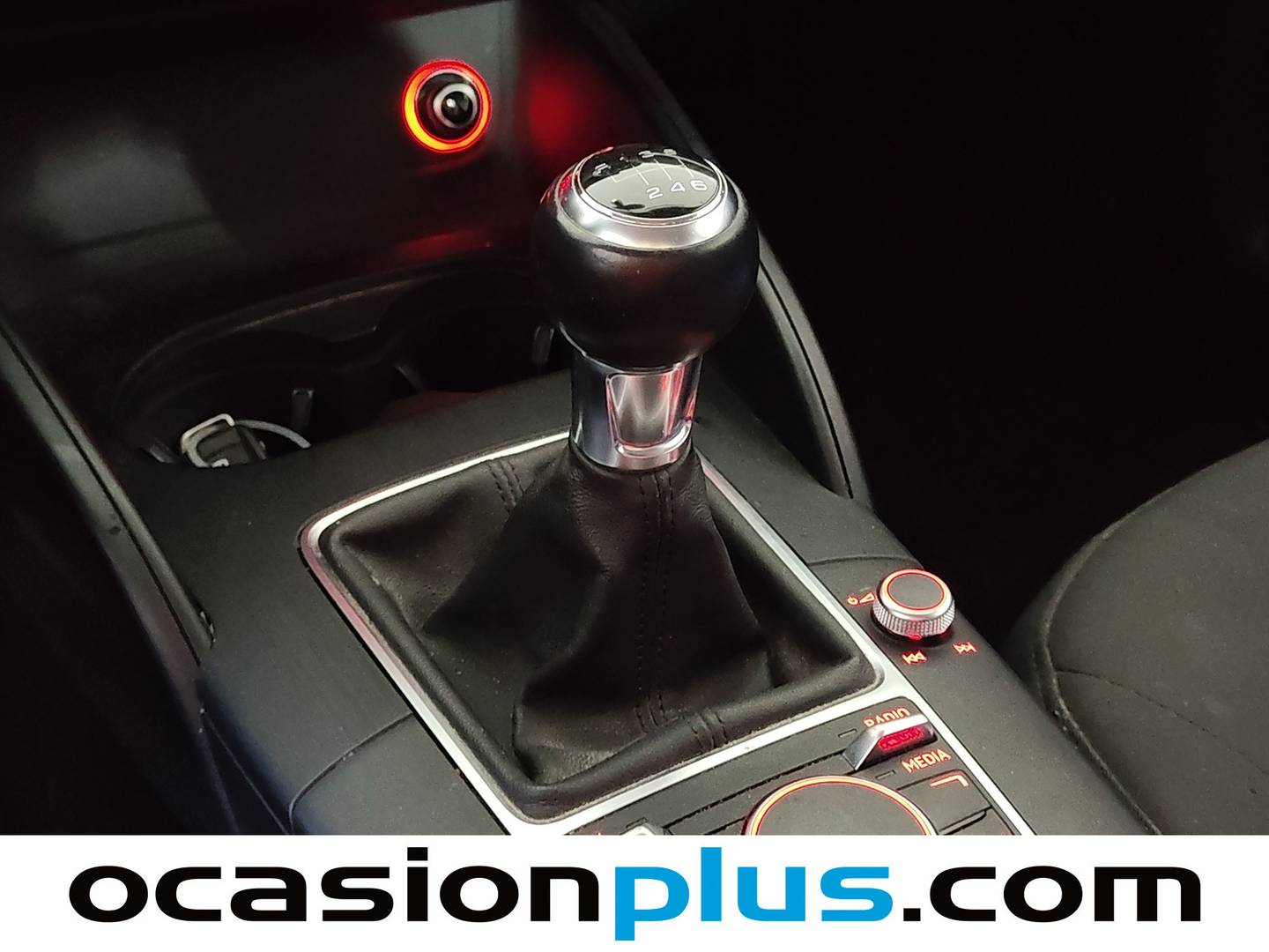 Audi A3 Audi A3 1.6 TDI Attraction edition (105 CV) de segunda mano