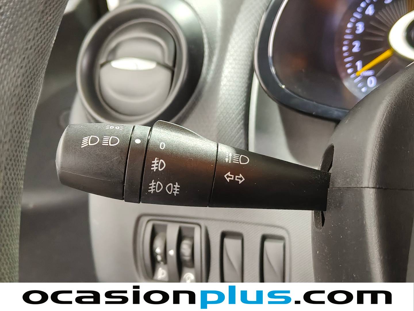 Renault Clio Renault Clio 1.2 16v Authentique (75 CV) 75cv