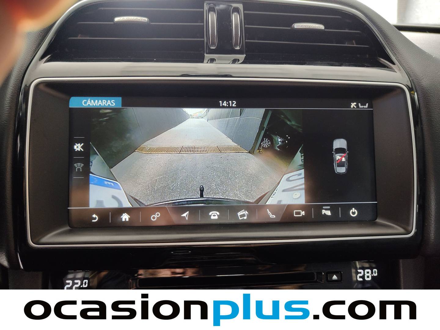 Acabados Jaguar F-Pace Jaguar F-PACE 2.0L i4D Pure AWD Auto (180 CV)