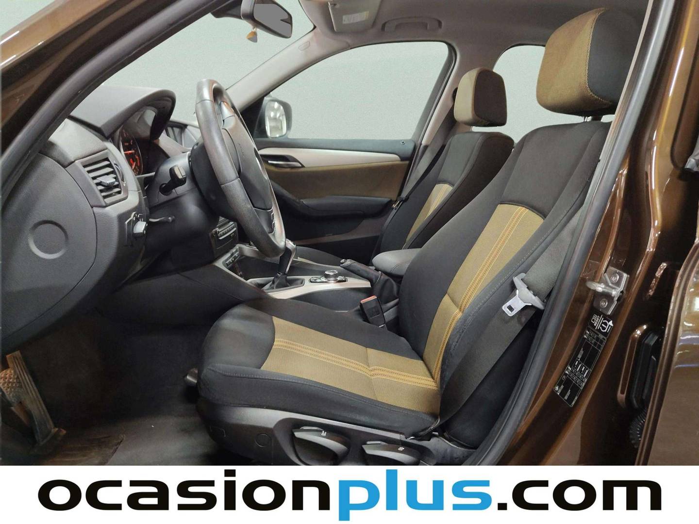 Foto asientos delanteros BMW X1 BMW X1 sDrive18d (143 CV)