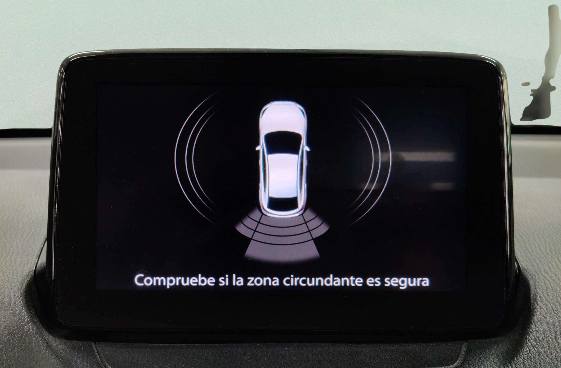 Mazda Mazda2 1.5 DE Luxury - foto 8